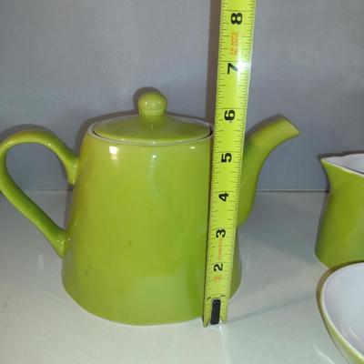 Maxwell and Williams 'Krinkle' Teapot, Creamer, and Sugar Bowl