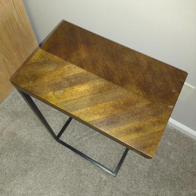 Metal Framed, Wood Top Tainoki 'C' Shaped Side/End Table