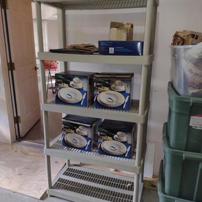 Keter Composite Storage Shelf- Approx 35