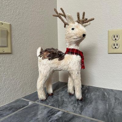 CHRISTMAS DECOR