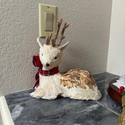CHRISTMAS DECOR