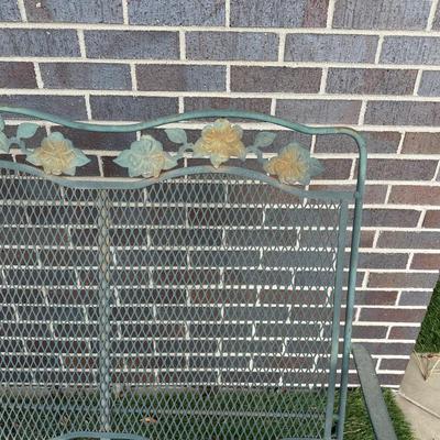 METAL PATIO GLIDER