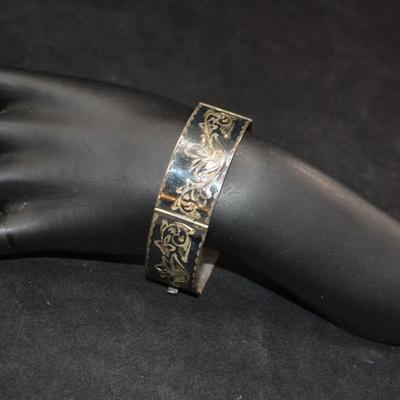 Gorgeous 925 Sterling Etched Clasp Bracelet 7" 30.9g