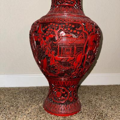 CHINESE CINNABAR LACQUERED VASE