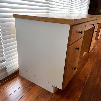 9 FOOT WOODEN DOUBLE DESK/WORKSTATION WITH 11 DRAWERS
