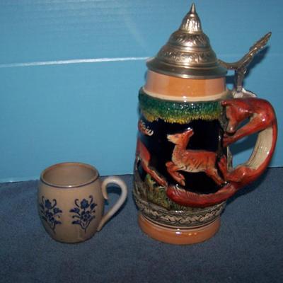 LOT 3 GREAT VINTAGE GERMAN TALL LIDDED STEIN & SMALL CUP