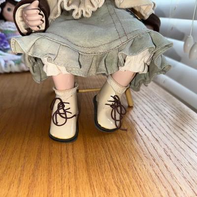 RF COLLECTION PORCELAIN DOLL AND HAND CROCHETED BED PILLOW DOLL