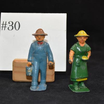 2 Vintage Barclay Lead Farming Couple Figurines 2.5