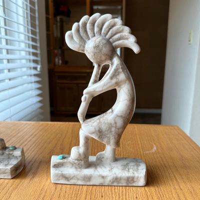 2 SIGNED HORSE HAIR KOKOPELLI STATUES