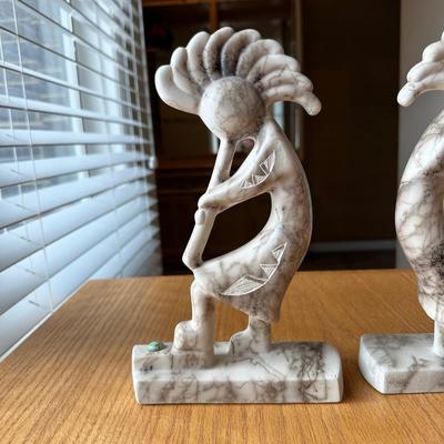 2 SIGNED HORSE HAIR KOKOPELLI STATUES