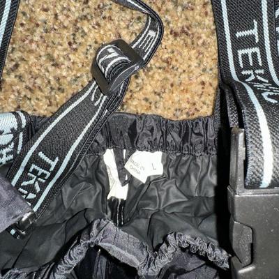 TEKNIC AND HONDA MOTORCYCLE RIDING GEAR