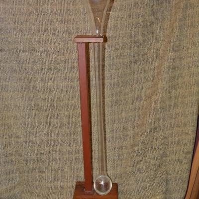 Full Sized Yard Glass w/ Wood and Metal Stand 37
