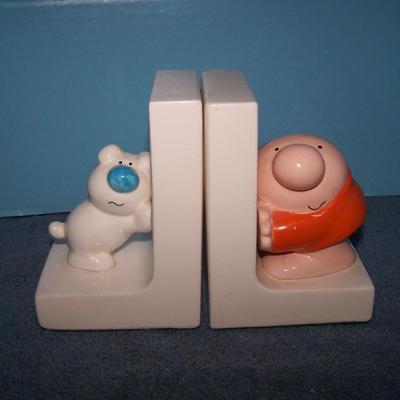 LOT 42 ADORABLE 1982 ZIGGY BOOKENDS