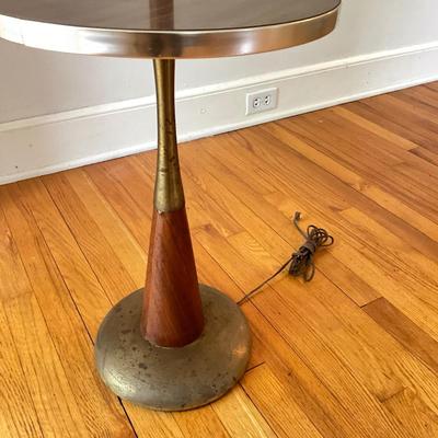 839 Mid Century Modern Mahogany and Brass Floor Lamp