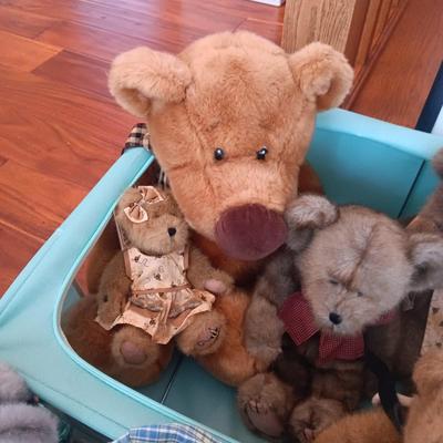 MOSTLY BOYD'S BEARS AND A CHILD'S WORLD PICTURE