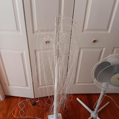 LIGHTED TREE, FLOOR FAN AND WALL HANGINGS