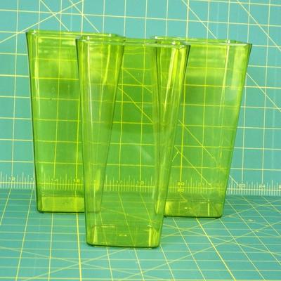 New Plastic Vase/Container Set 1