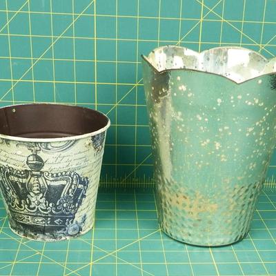 Vase & Bucket decorations