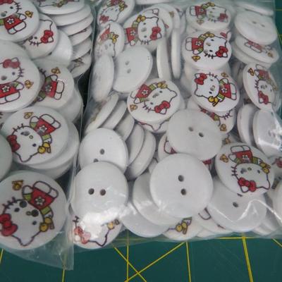 New Hello Kitty Buttons
