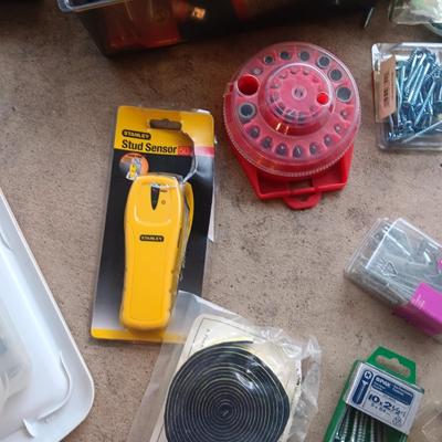 HARDWARE & DRILL BITS