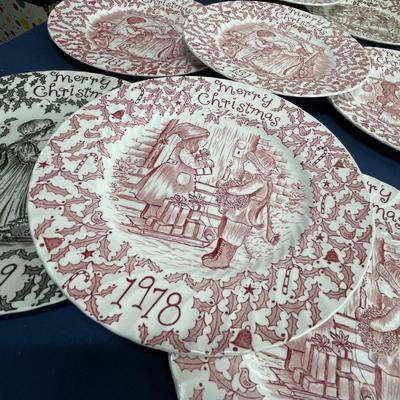 English Made Christmas Dessert Plates