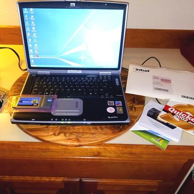 HP PAVILION LAPTOP WITH WIN XP & SOME EXTRA SOFTWARE