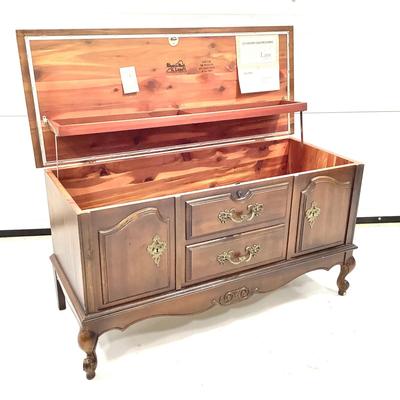 1006 Virginia Maid Cedar Chest by LANE