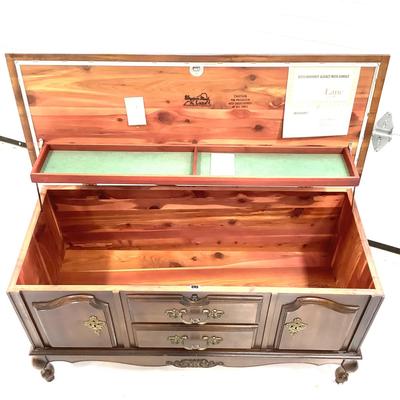 1006 Virginia Maid Cedar Chest by LANE