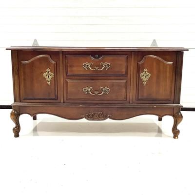 1006 Virginia Maid Cedar Chest by LANE