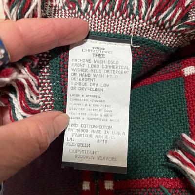 Christmas Tapestry throws