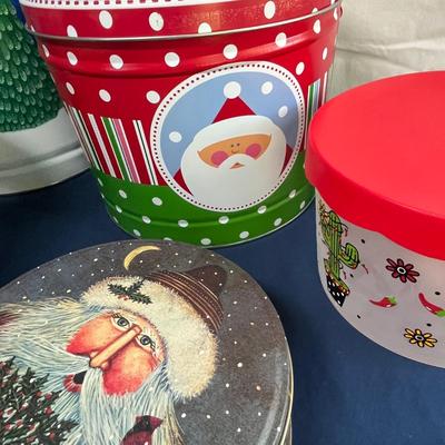 Lot of Christmas tins