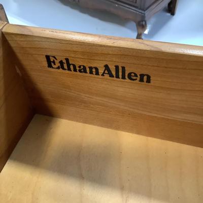 1008 Ethan Allen Gentlemans Dresser