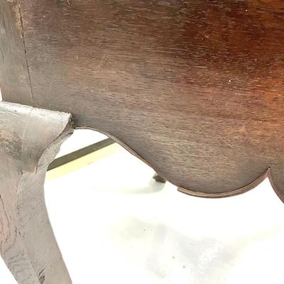 1010 Antique 18th Century Queenanne Style Lowboy