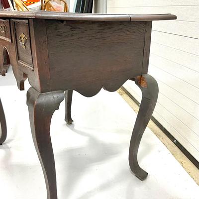 1010 Antique 18th Century Queenanne Style Lowboy