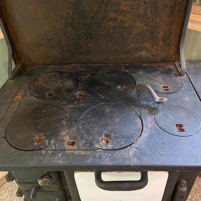 Vintage Atlanta Stove Works Cast Iron Stove