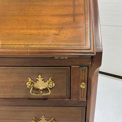 1016 Antique Chippendale Slant Front Desk