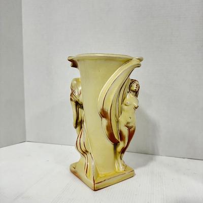 1019 Frankoma Art Pottery Designed by Gerald Smith.