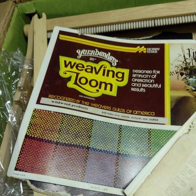 Yarnbenders 20" Weaving Loom