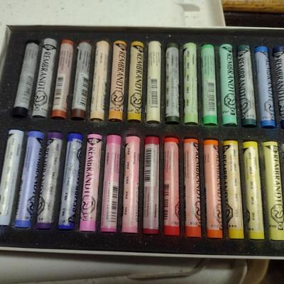 Rembrandt 30 Piece Soft Pastels