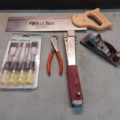 HAND TOOLS