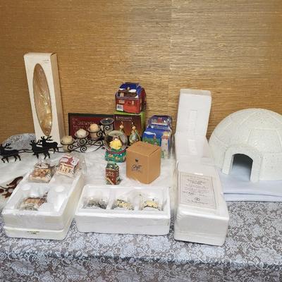 VILLAGE BUILDING ORNAMENTS, IGLOO AND MORE