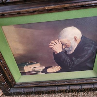 RELIGIOUS ARTWORK AND WALL HANGINGS