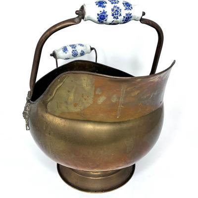 Vintage Brass Coal Scuttle Bucket with 2 Porcelain Delft Handles