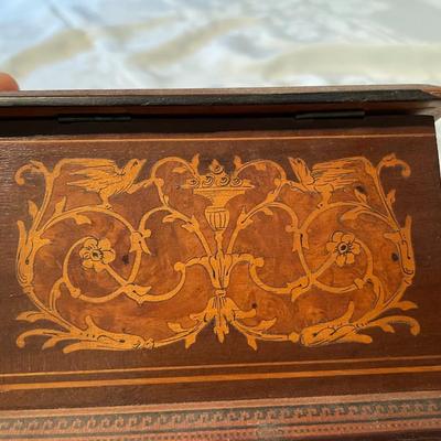 Vintage Wood & Inlay Cigarette Box