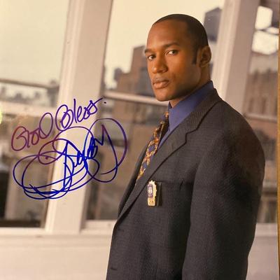 Henry Simmons signed photo