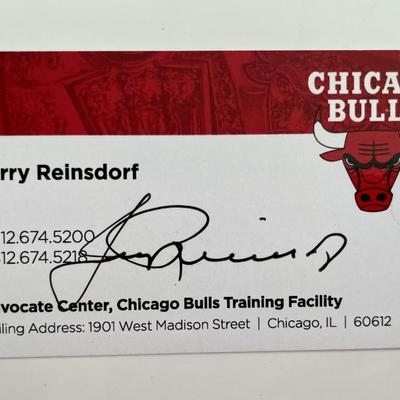 Chicago Bulls Chairman Jerry Reinsdorf signed business card