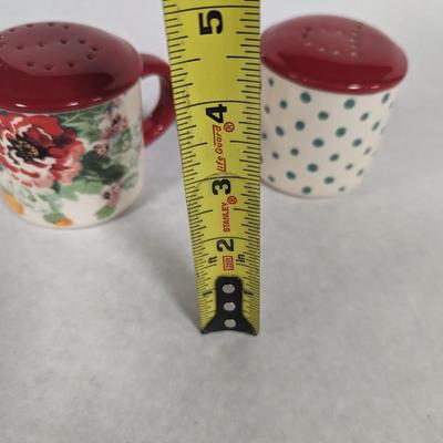Pioneer Woman Salt & Pepper Shakers