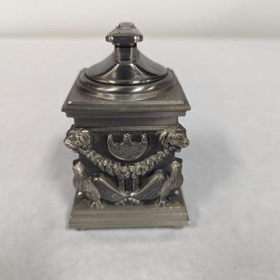 Vintage Federal Eagle Metal Table Top Lighter