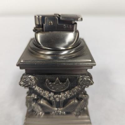 Vintage Federal Eagle Metal Table Top Lighter
