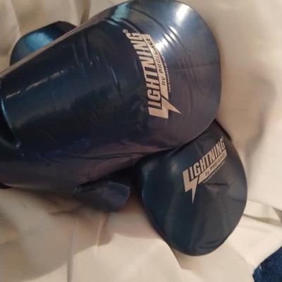 Fighting pads and gloves